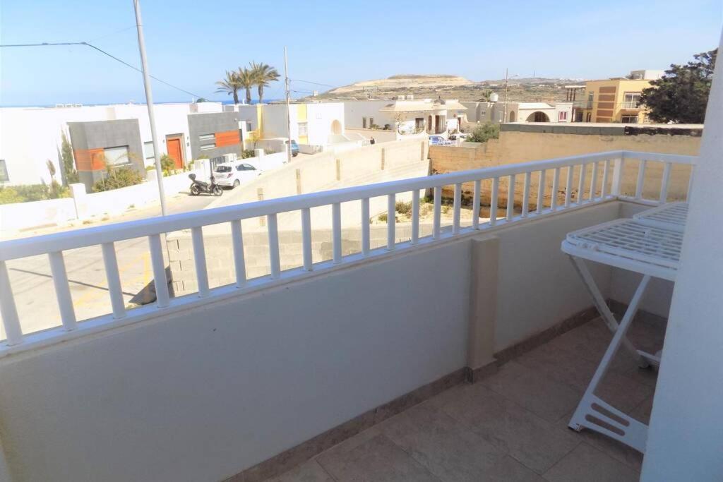Sunshine Holiday Apartment 5 With Spectacular Seaviews 圣保罗湾城 外观 照片