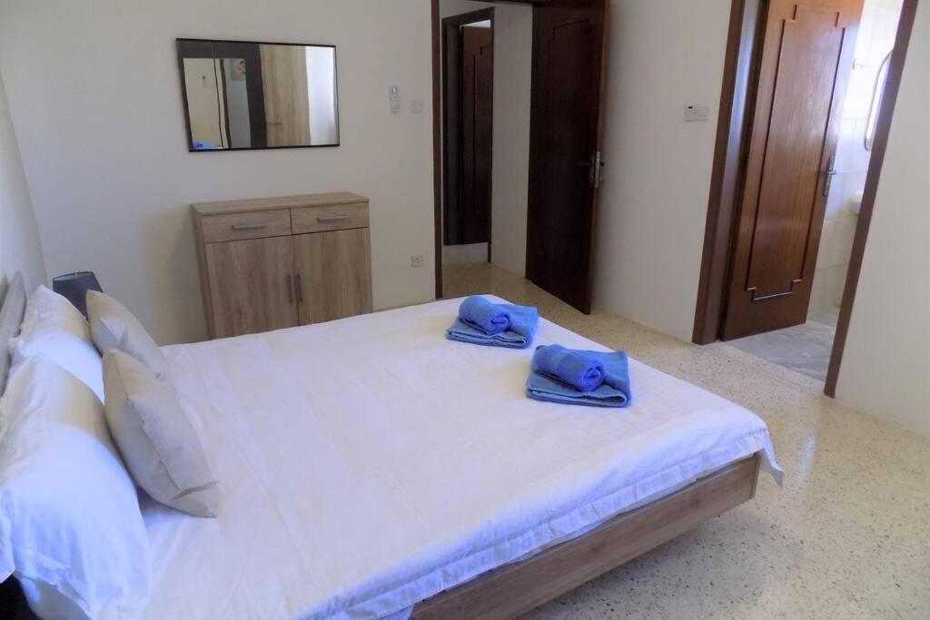 Sunshine Holiday Apartment 5 With Spectacular Seaviews 圣保罗湾城 外观 照片