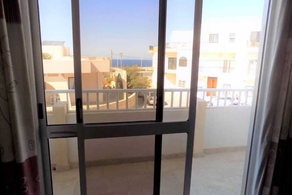Sunshine Holiday Apartment 5 With Spectacular Seaviews 圣保罗湾城 外观 照片