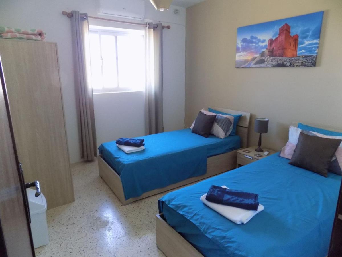Sunshine Holiday Apartment 5 With Spectacular Seaviews 圣保罗湾城 外观 照片